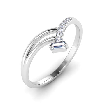 Baguette Hold Ring