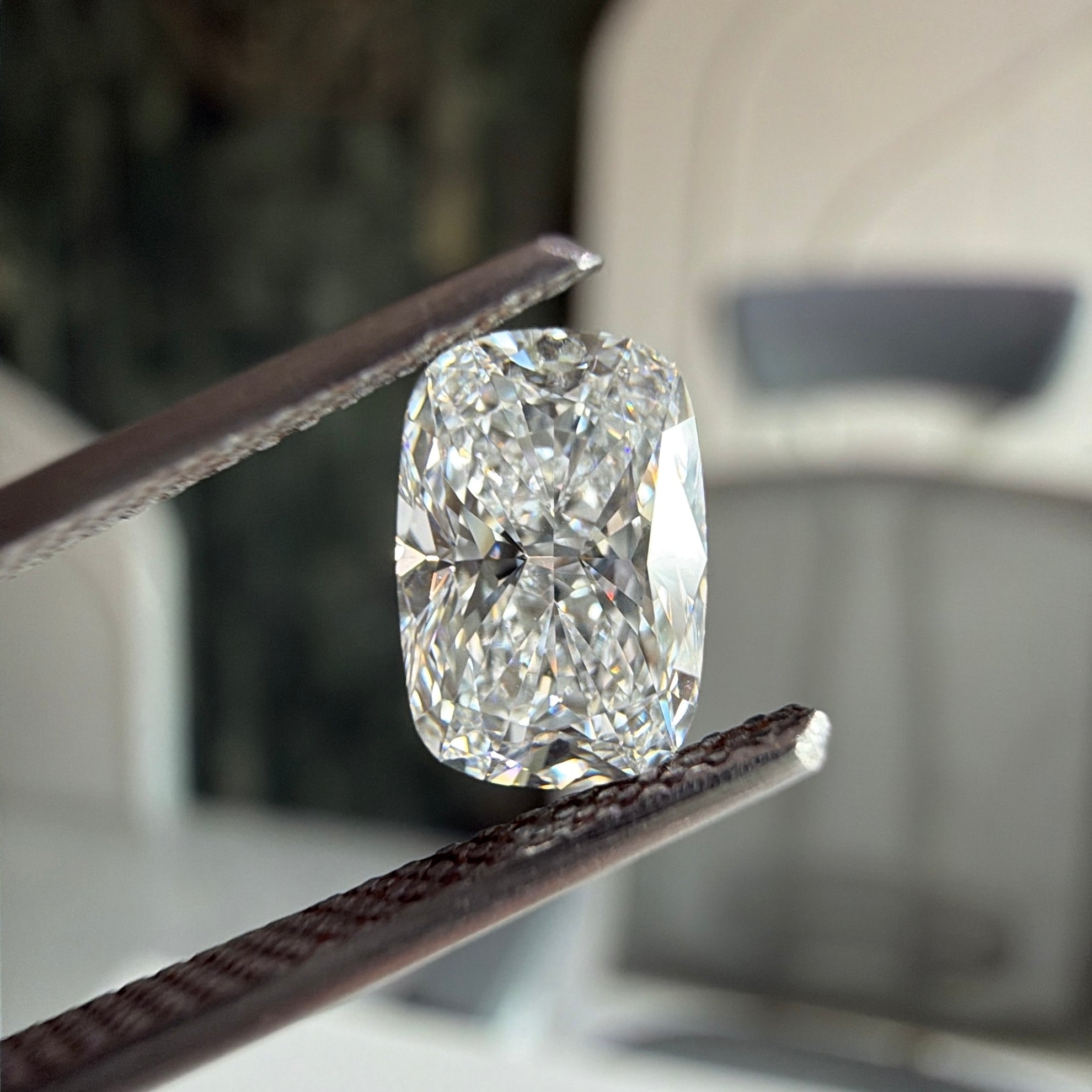 Cushion Diamond (Elongated)