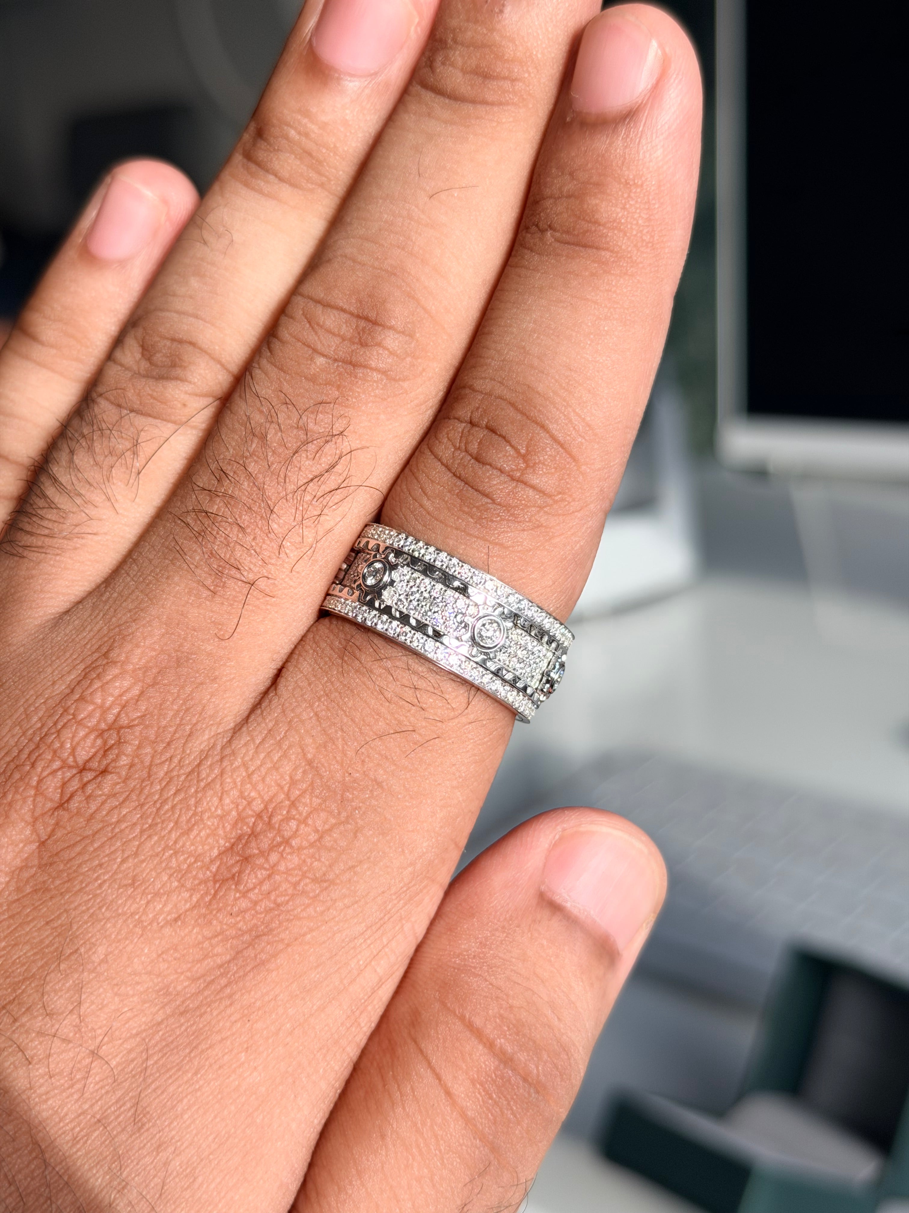 S's Mechanical Ring